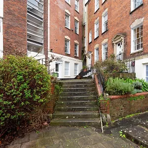 Hummingbird Maisonette By Prescott Apartment Bristol