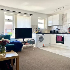 Cosy Flat - Access To Centre/airport/stadiums Apartment Liverpool