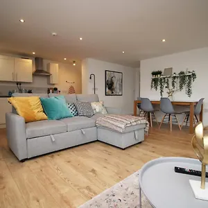 Flat 1 Batheaston By Mia Living Stylish 1 Bedroom With Free Parking Apartment Bath